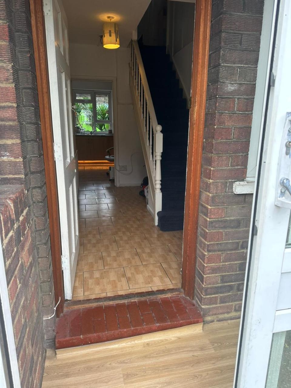 Tran Uk Homestay London Kültér fotó
